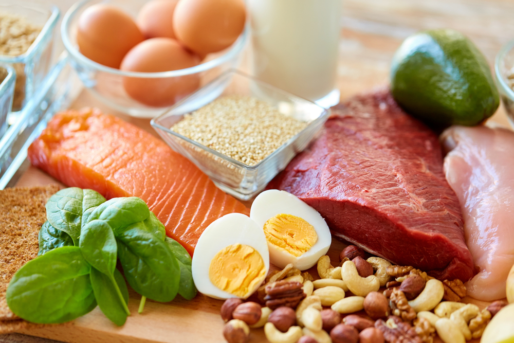 10 Makanan Kaya Nutrisi yang Terjangkau dan Mudah Ditemukan